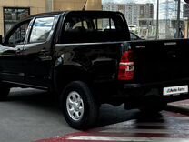 Toyota Hilux 2.5 MT, 2012, 170 580 км, с пробегом, цена 1 900 000 руб.