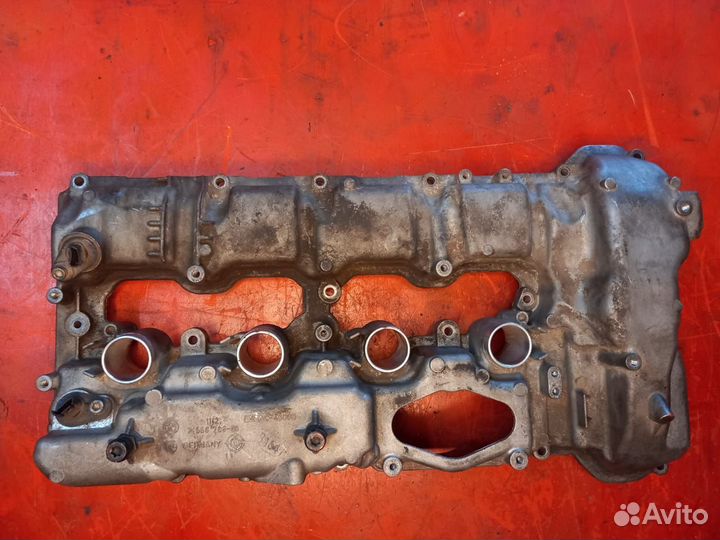 Клапанная крышка правая Bmw X6 E71 N63B44 4,4