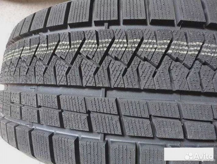 Triangle Trin PL02 285/45 R19 110V
