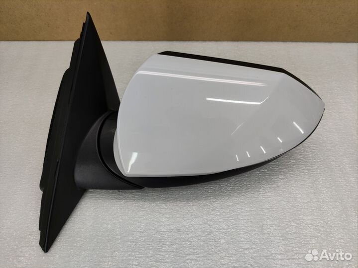 Зеркало левое (8 пин) Hyundai Elantra 7 (CN7)