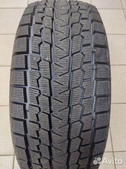 Yokohama Geolandar I/T-S G073 215/65 R16 98Q