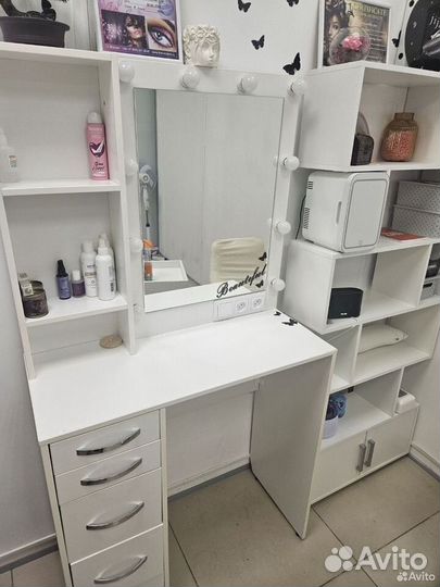 Столик для лэшмейкера или бровиста