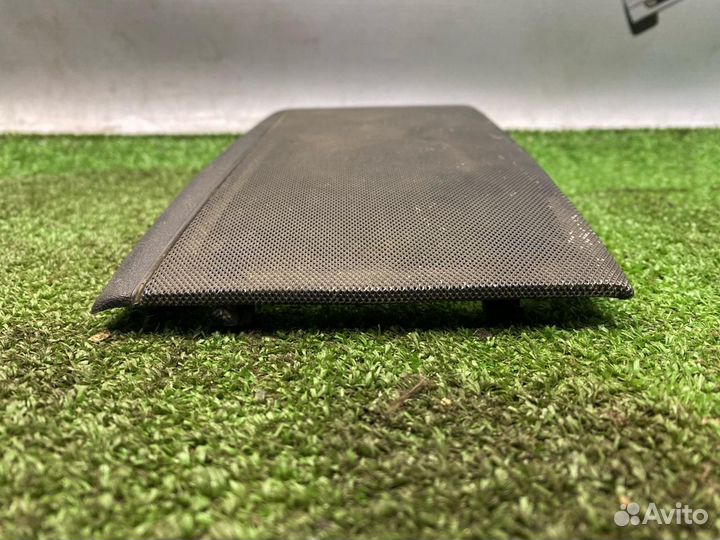 Сетка динамика левая Mercedes-Benz