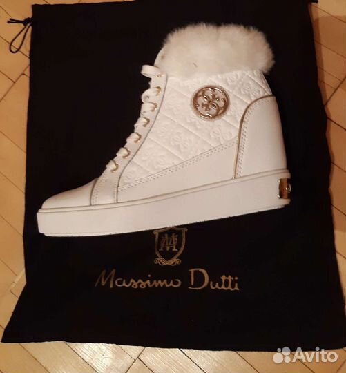 Ботиночки новые Guess