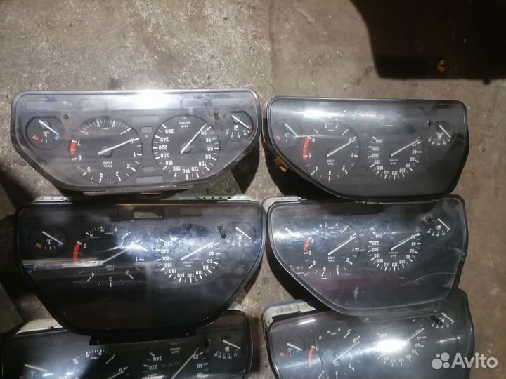 Приборная панелььмв е34