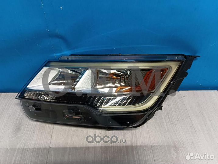 Фара левая Ford Explorer 5 У502 2010