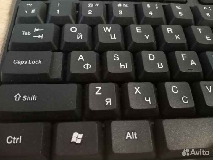 Беспроводная клавиатура и мышь Defender