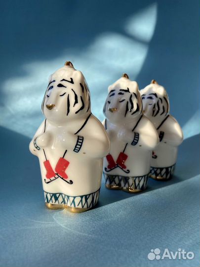 Фарфоровая ёлочная игрушка