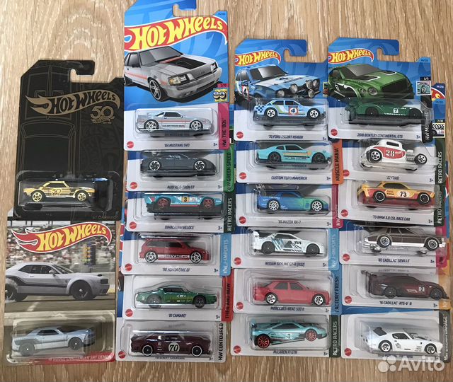 Hot wheels модели 1/64