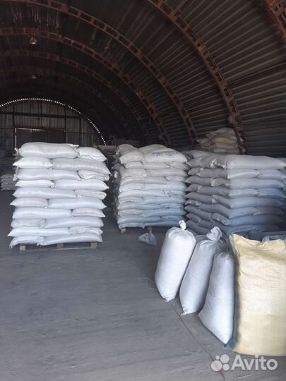 Комбикорм и зерно