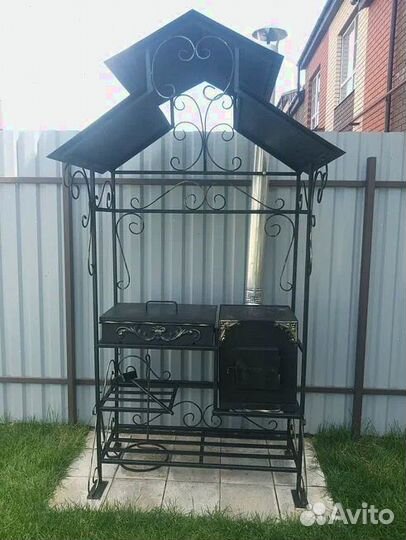 Мангал с печью и столиком