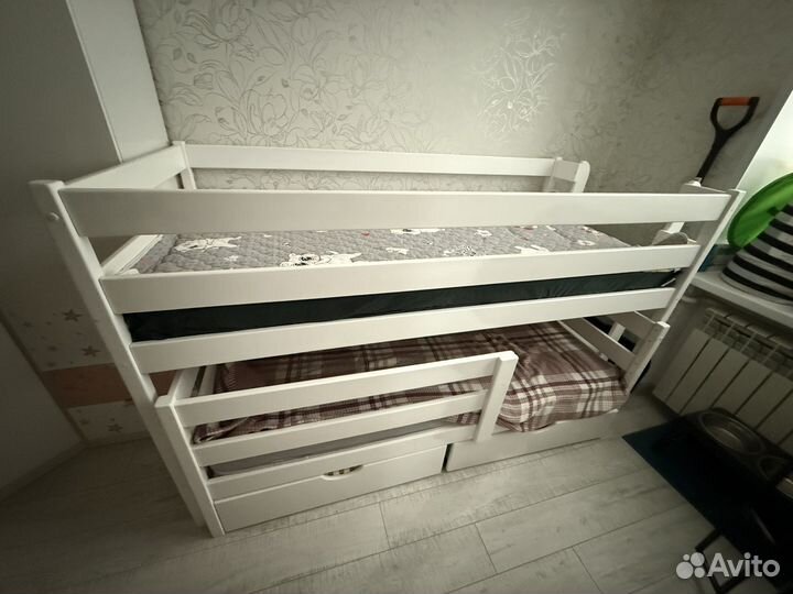 Двухъярусная кровать выдвижная