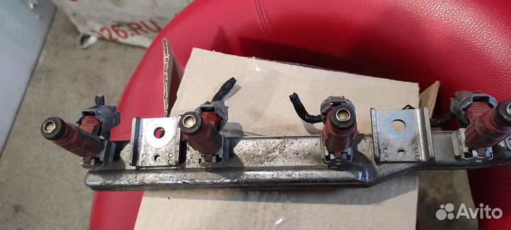 Форсунка топливная nissan primera P12E (2002) 1,8