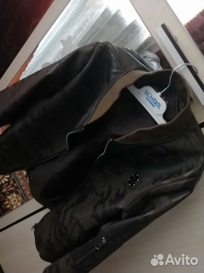 Пиджак и бомбер на мальчика