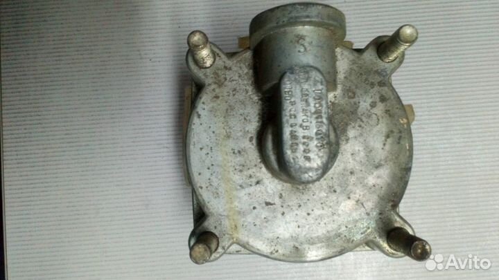 Клапан ускорительный ЗИЛ,камаз,маз (Рославль СССР)