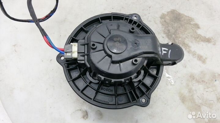 Моторчик печки Hyundai Santa Fe 3 (DM) 2015