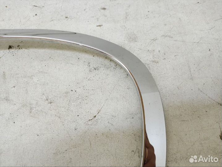 Окантовка фары правая Mini Countryman F60 2016