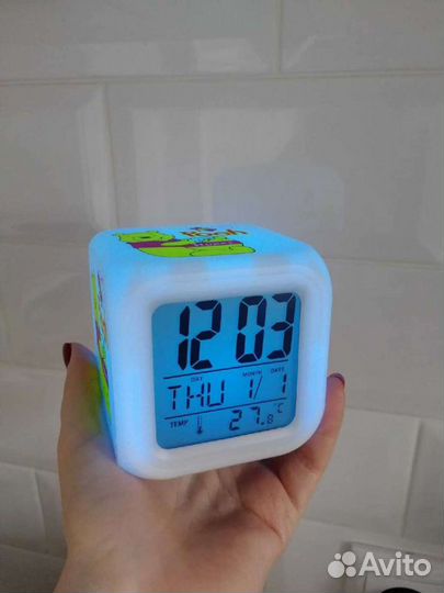 Часы будильник Винни пух меняющие цвет