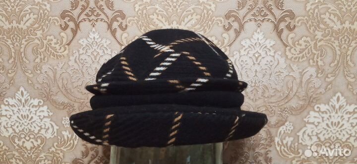 Женские головные уборы