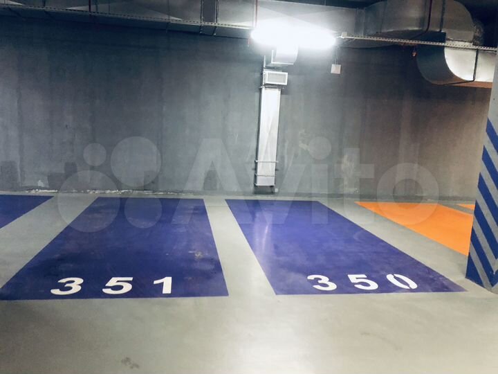 Машиноместо, 14 м²