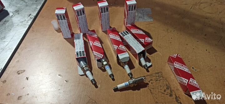 Свечи зажигания Toyota 90919-01194