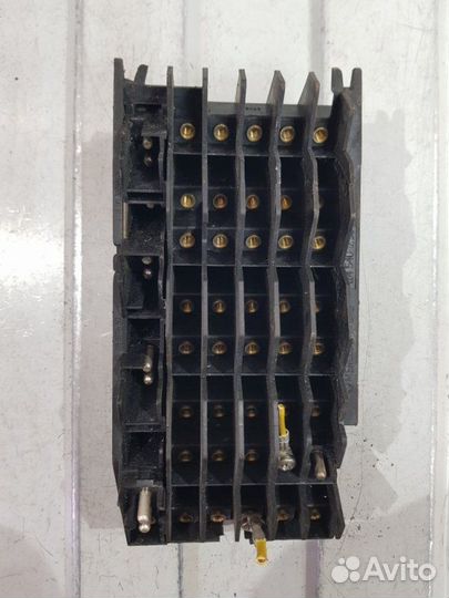 Блок предохранителей Mercedes-Benz Е Class W124