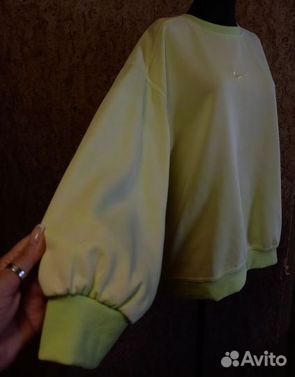 Свитшот женский