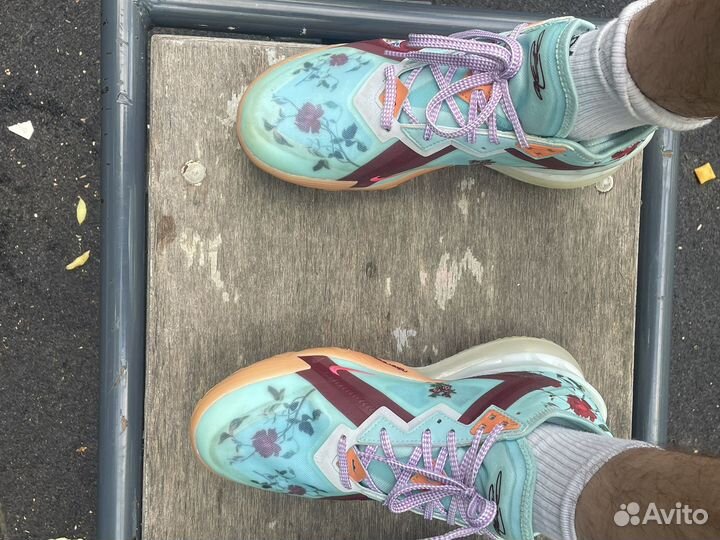 Nike LeBron 18