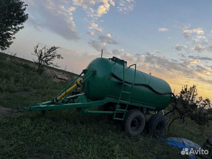 Прицеп тракторный