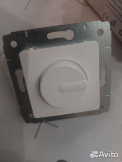 Светорегулятор белый 773617