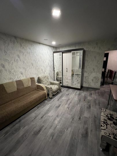 2-к. квартира, 50 м², 3/5 эт.