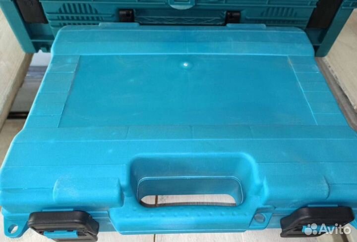 Аккумуляторный гайковерт Makita 350 Нм (Арт.37884)