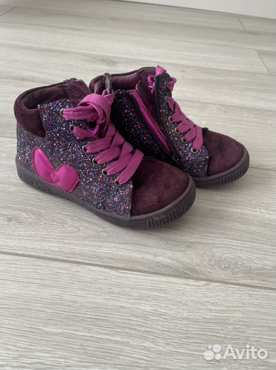 Ботинки демисезонные на девочку 28 размер