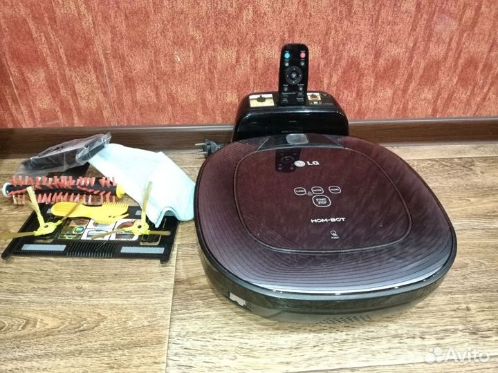 Робот пылесос LG VR6270lvmb