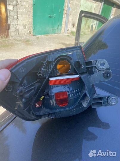 Задняя правая фара на Бмв 3 /2014 год