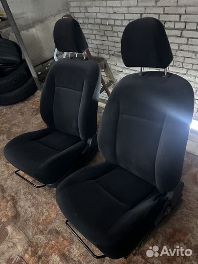 Передние сиденья от иномарок