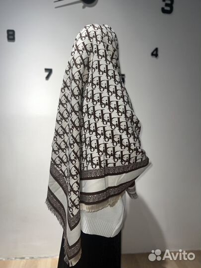 Шарфы платки палантины