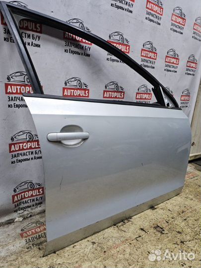 Дверь передняя правая Volkswagen Jetta 6