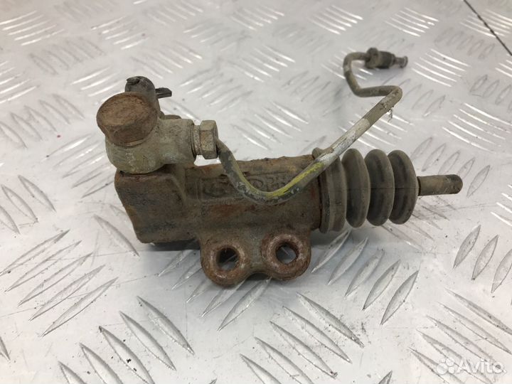 Б/У рабочий цилиндр сцепления Hyundai Solaris 1 RB