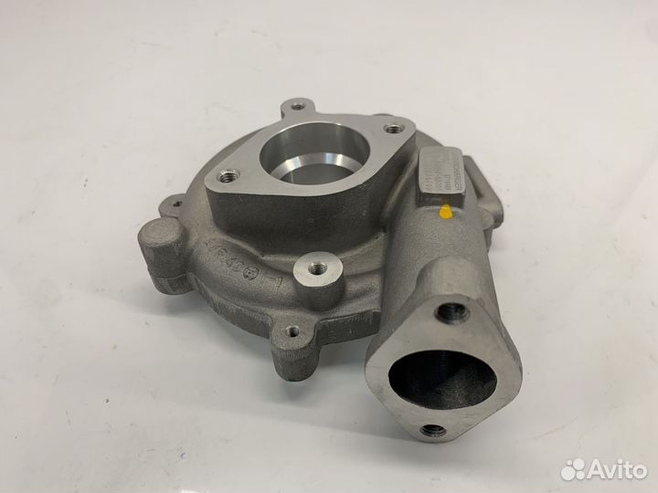 Холодная часть турбины Nissan Bassara yd25ddi