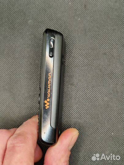 Sony Ericsson W200i