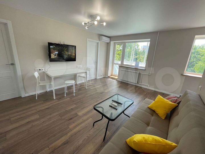 2-к. квартира, 50 м², 5/5 эт.