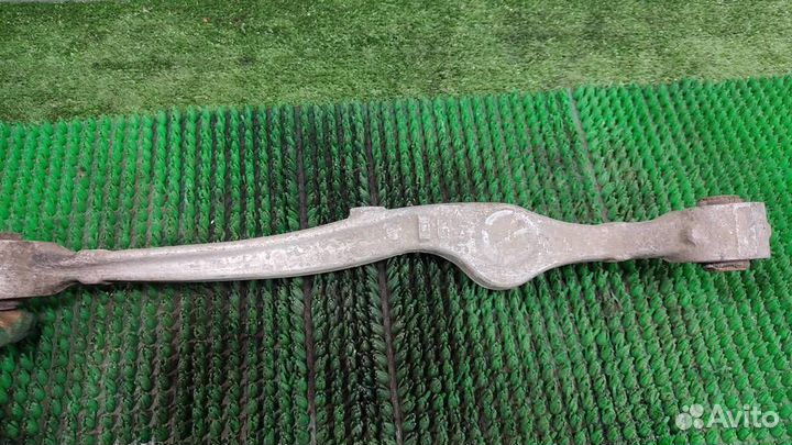 Рычаг задний поперечный верхний Nissan Qashqai J1