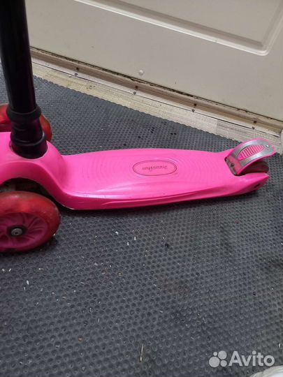 Самокат детский трехколесный