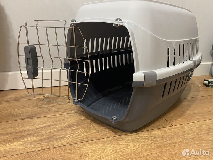 Переноска для кошек и собак 33/37/54