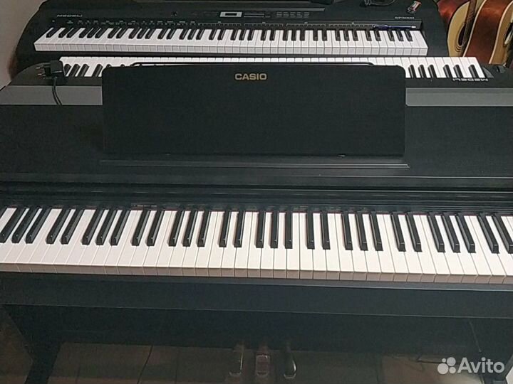 Цифровое пианино Yamaha, и др