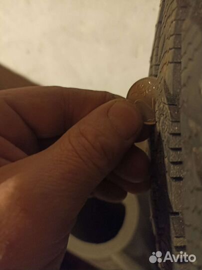 Bridgestone Ice Cruiser 5000 225/65 R17 106T