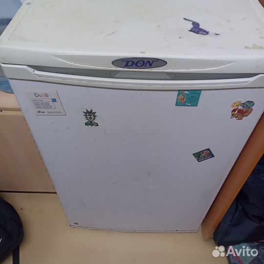 Холодильник маленький