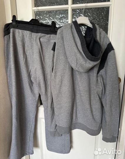 Трикотажный костюм