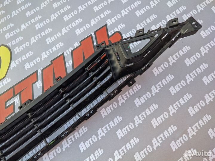 Решетка переднего бампера Geely Coolray SX11 2019